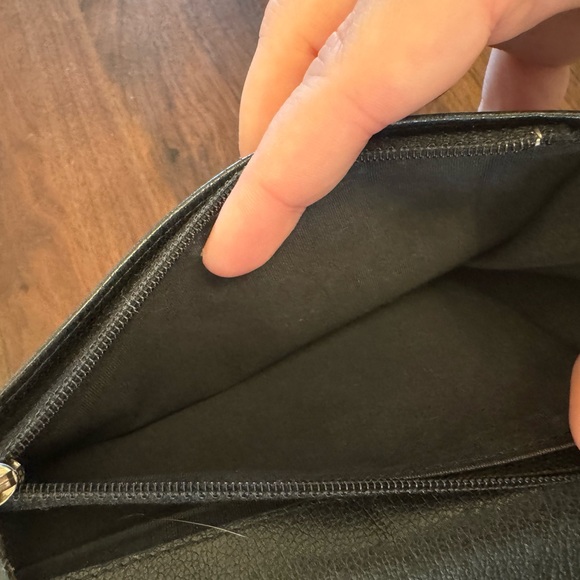 Chanel Vintage Camellia Black Long Wallet - Picture 15 of 16